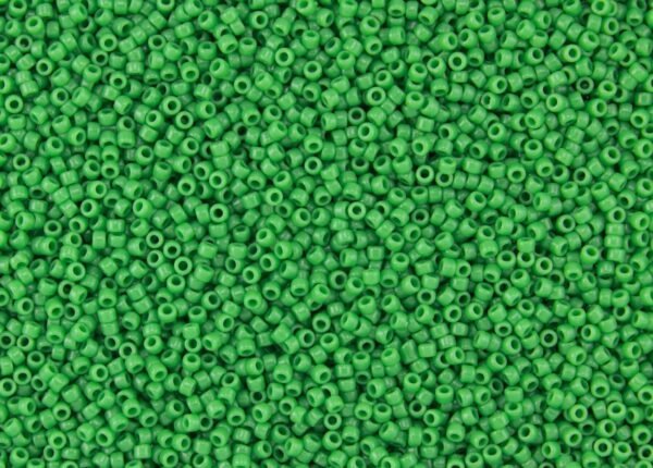 15/0 Toho Japanese Glass Seed Beads - Bright Green Opaque #47 (14g Tube)